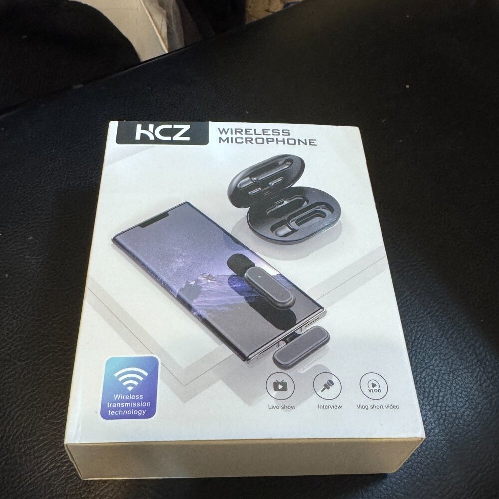 NWT-Streamer Wirelesss Dual Lavalier Microphone Set